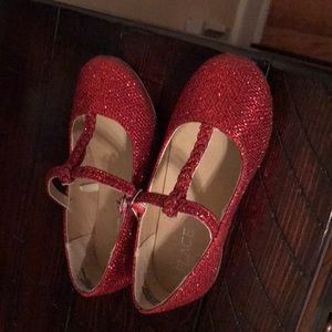 Red glitter dress shoes with buckle